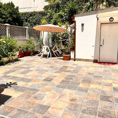 トッレ・アンヌンツィアータLa Casa Di Vittoriaアパートメント エクステリア 写真